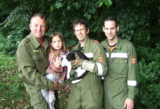 Ortsfeuerwehr barg Katze aus 15 Mehter H&ouml;he